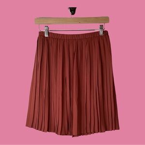 Elegant Pleated Skirt in Rust